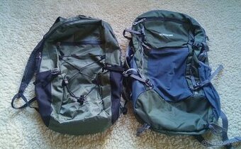 Dva malé skladacie batohy