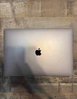 MacBook Pro 16” (2019)