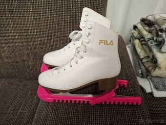 Korčule FILA veľkosť 37
