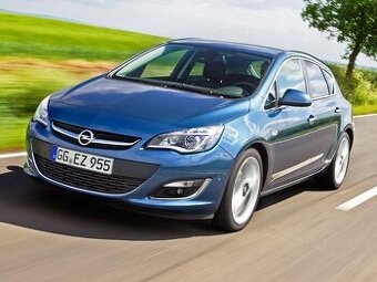Kúpim Opel Astra J 1.6 benzín od 2013