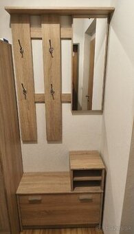 Predsieňová zostava