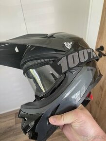 Uvex Freeride XL helma plus okuliare
