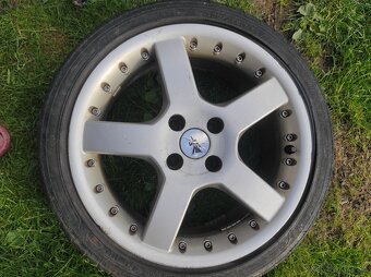 4x108 r17