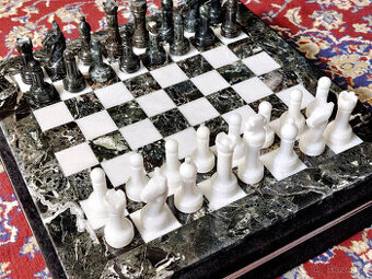 Luxusny zberatelsky sachovy set "The Zebra"