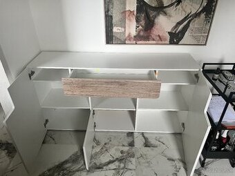 Skrinka pod tv - 1