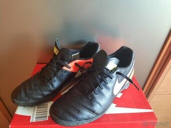 Predám tarfy Nike Tiempo Rio