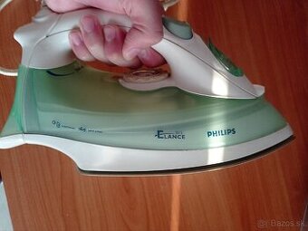 Žehlička naparovacia Philips