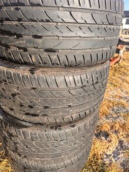 Letne pneumatiky 225/50/17