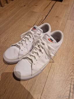 Topánky Nike Court velkost 44