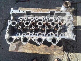 Peugeot Citroen Ford 1.6 HDI TDCI hlava 9655911480