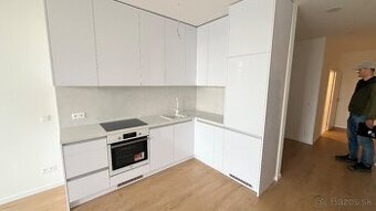 Nový 1izb byt v širšom centreBA – výborná investícia alebo š