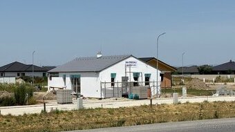 Novostavba rodinného domu v skvelej lokalite – Zimná ulica,