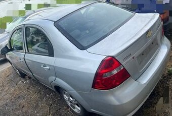 Chevrolet Aveo 1.4 2009 predám MOTOR F14D3, PREVODOVKA, DVER