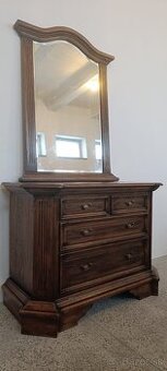 Starožitná komoda + zrcadlo, nábytek z masívu