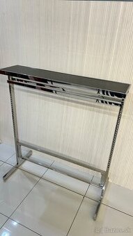 Stojan štender na oblečenie