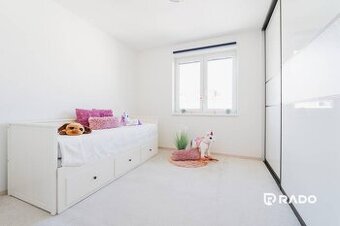 RADO | Na predaj 3i byt Soblahov 76m2 + balkón + parkovacie 
