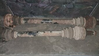 Predám poloosy bmw e46