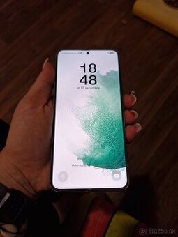 Samsung galaxy s22 top stav