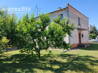 Ponúkame na predaj rodinný dom v obci Číčov