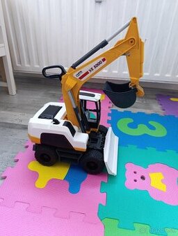 Bruder kolesovy bager