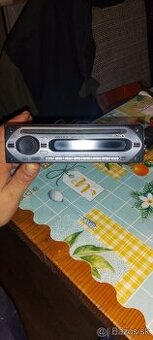 Ako nove funkcne Sony CDX-GT20 Xpload 4x45w.komplet s ramikm