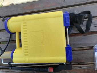 Ručný postrekovač 12l