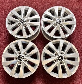 5x120 R16 Alu originál T6 najeto 11.500KM - TOP STAV