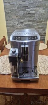 Predám kávovar Delonghi