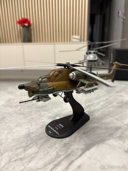 Model vrtulníku Mil Mi-28 1:72