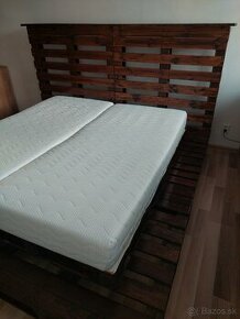 Paletová posteľ 240x240cm - 1
