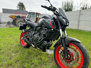 Yamaha MT07