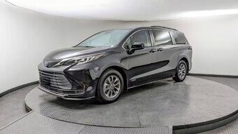 2021 TOYOTA SIENNA HYBRID LE - 8 miest