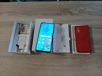 Huawei Nová 5T / 6GB/128GB TOP stav