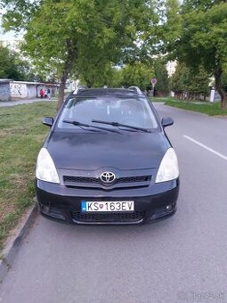 Toyota Corolla Verso 1,8 VVTI automat