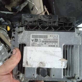 Motor Peugeot 1.4 HDI. Fap filter a prevodovka.