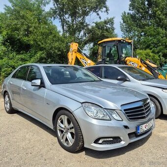 Mercedes e350 benzin cgi w212 .  Motor KO