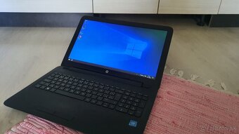 Hp Pavilion 15/8Gb Ram/batéria nová /15.6LED/Win10