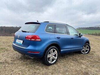 Chrómové Alu disky Volkswagen penu 275/45R20 Dunlop
