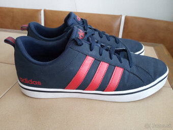 Panske vodeodolne botasky ADIDAS.