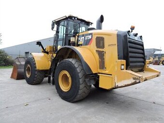 Caterpillar 972M Kolesový nakladač