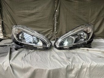 PEUGEOT 208 (od roku 2015) svetlomety LED