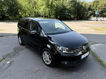 Volkswagen Touran 2.0 TDi DSG 7-miestne