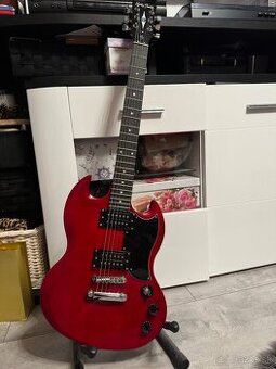 Harley Benton gitara