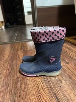 Gumáky svietiace vyteplené top stav - veľkosť 30-31