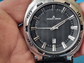 Veľké n.hodinky,v oceli.