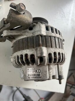 Alternator Mitsubishi ME203546