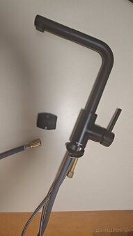 Vodovodná batéria - kuchyňa