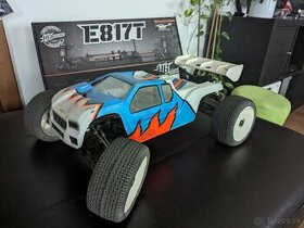 Elektrická 1/8 Truggy HB racing E817T + rôzne príslušenstvo - 1