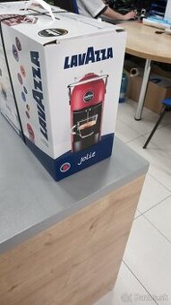 Predám kávovar Lavazza Jolie