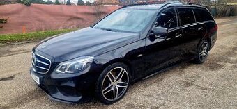 Mercedes E 300 hybrid
